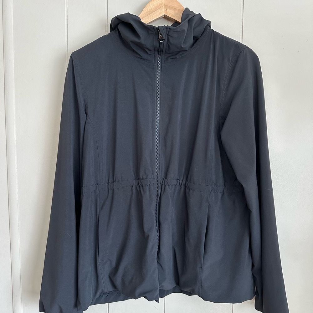 Lululemon Solid Black Lightweight Jacket/ Sz 8 - image 7